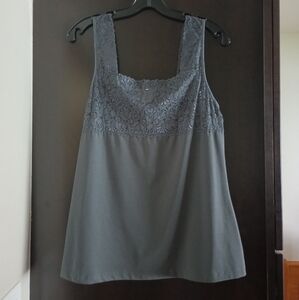 Lace Detail Sleeveless Top